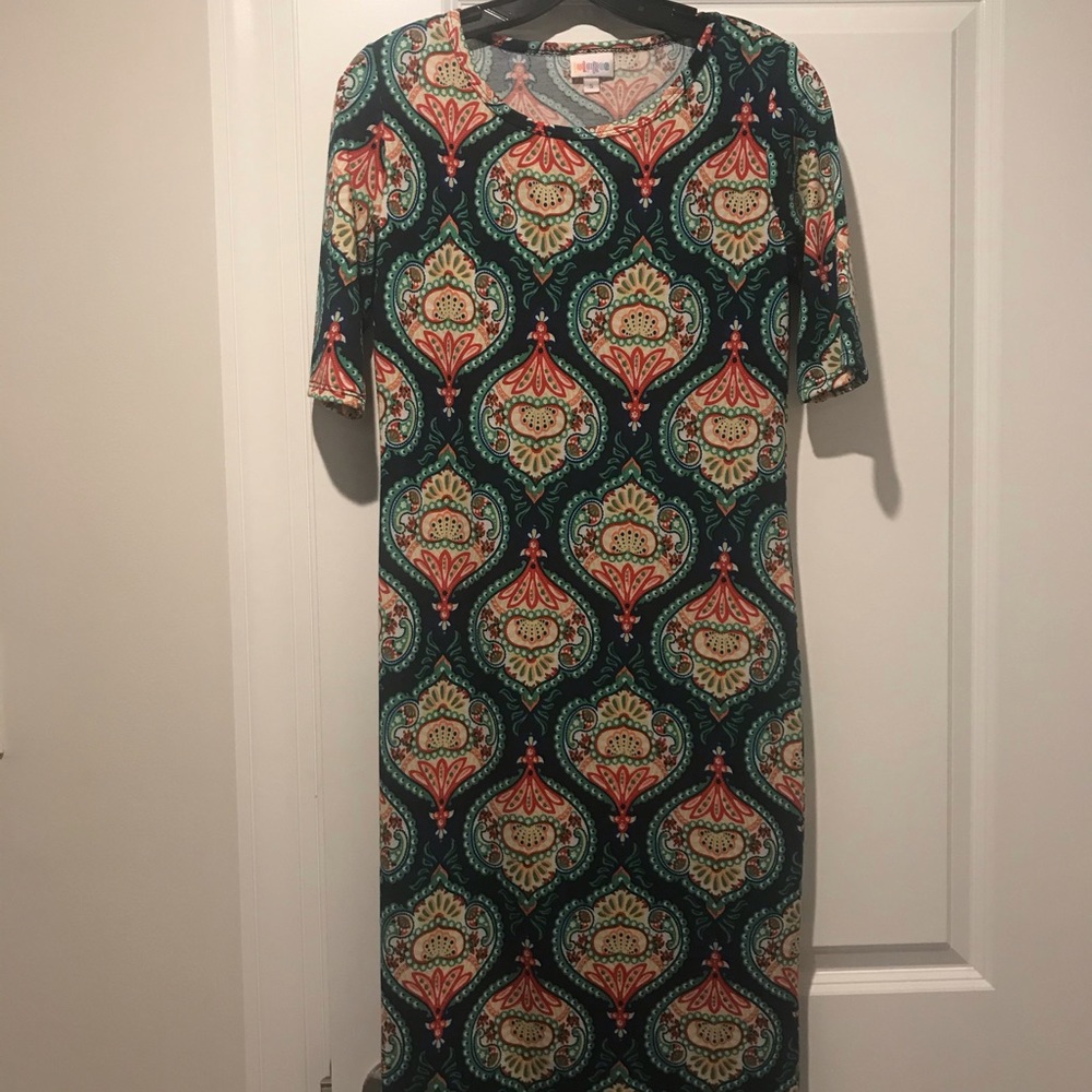 Lularoe Casual Short Sleeved Midi Dress